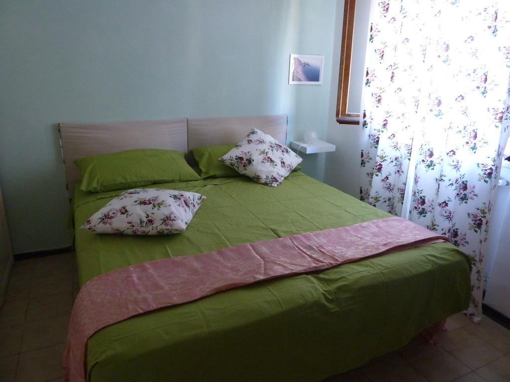 B & B Da Maria Ancona Camera foto