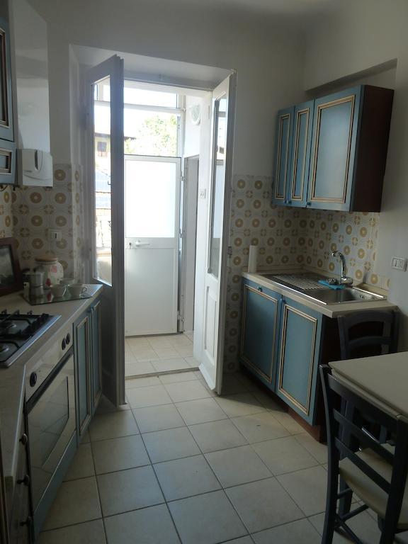 B & B Da Maria Ancona Camera foto